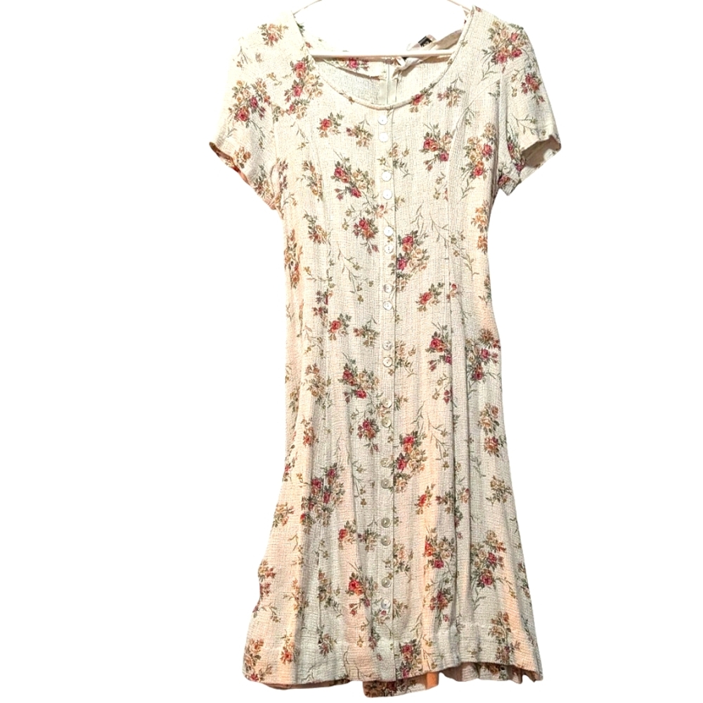 S. Roberts Size 10. Floral Dress.